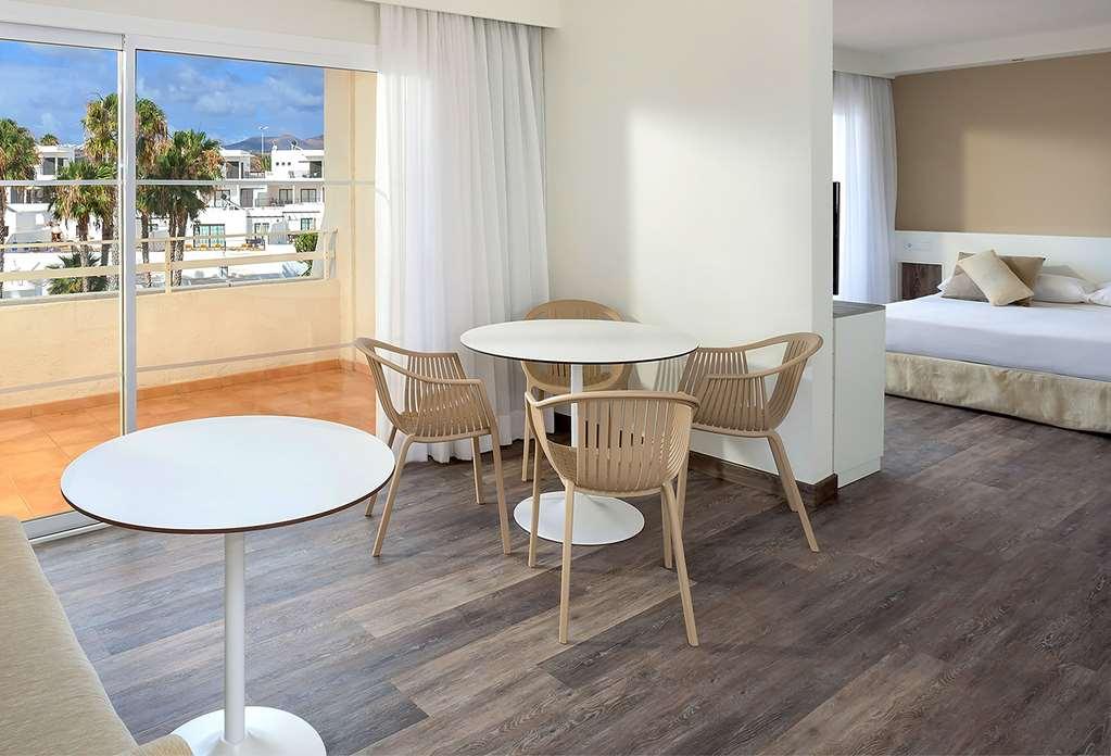 Sol Lanzarote Hotel Puerto del Carmen  Bilik gambar